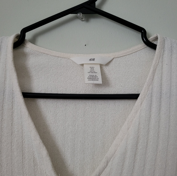 H&M Ribbed crop top - Picture 3 of 3